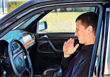 Điều hòa xe hơi có mùi lạ: nguyên nhân, cách xử lý và cách phòng tránh